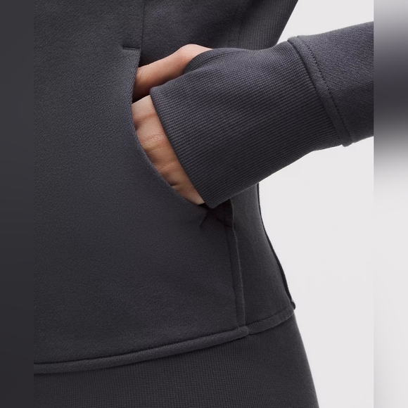 Lululemon Scuba Full Zip Hoodie- NWT. Size 4 - Picture 3 of 10